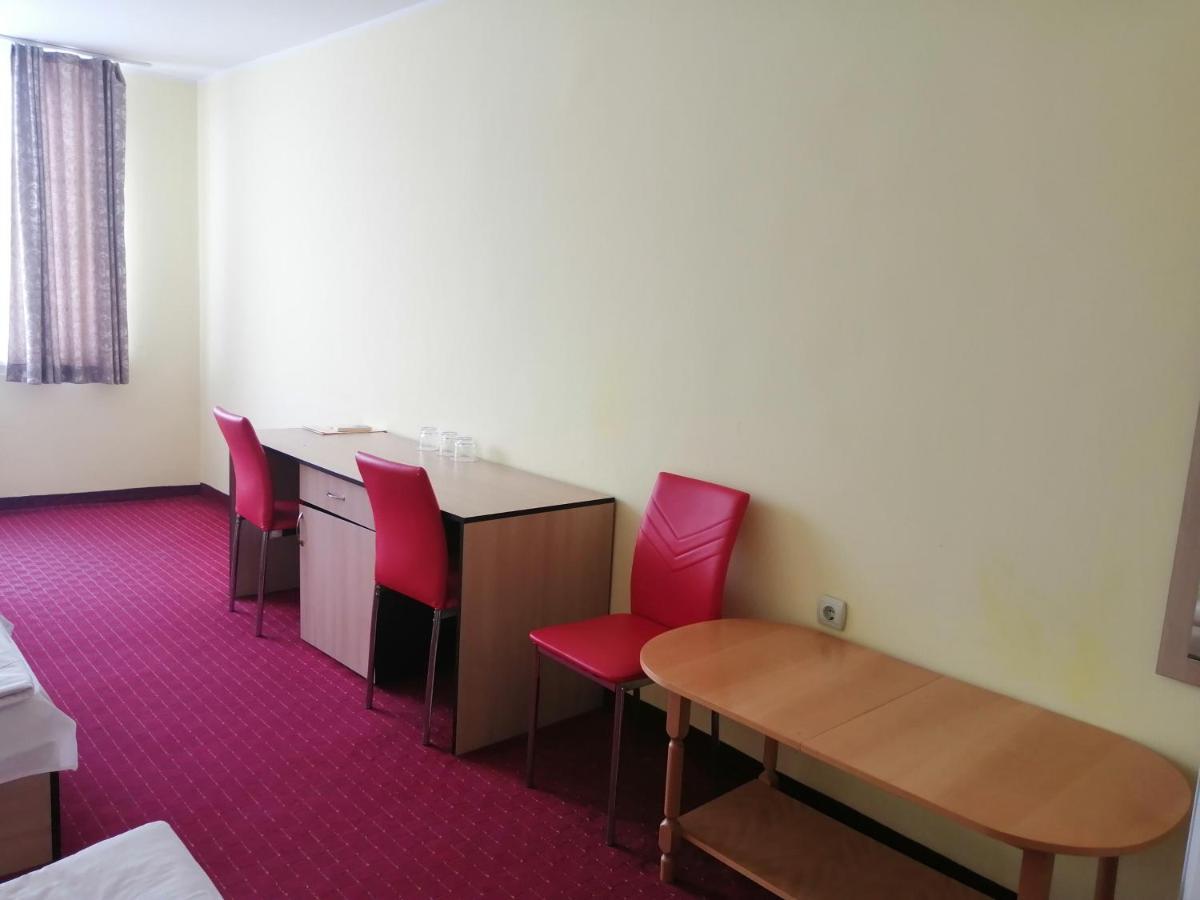 Hotel Panorama กาโบรโว ภายนอก รูปภาพ