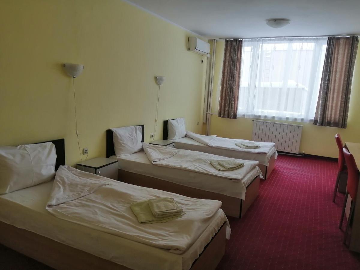 Hotel Panorama กาโบรโว ภายนอก รูปภาพ